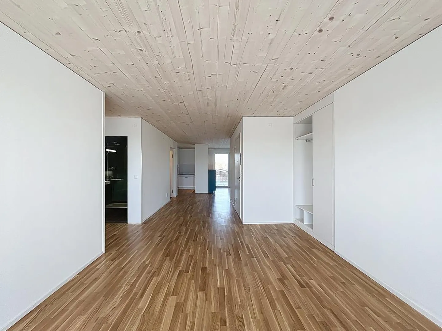 Appartement penthouse exclusif de 3,5 pièces - Première occupation dans un nouveau bâtiment - Photo 4 sur 12