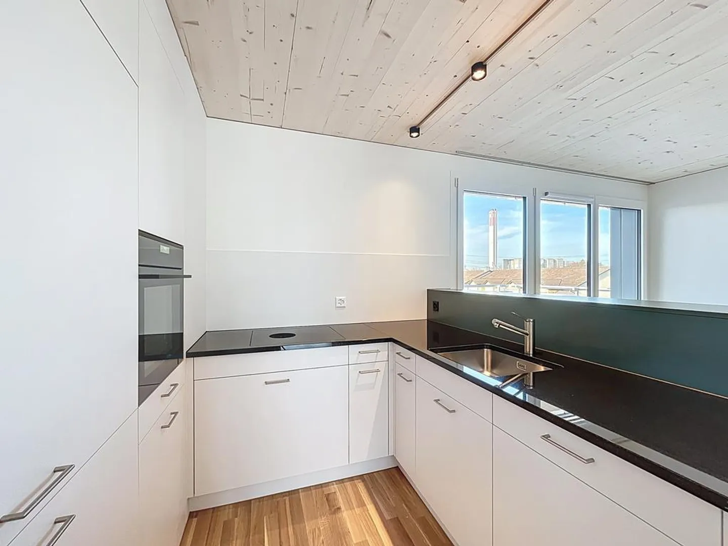 Appartement penthouse exclusif de 3,5 pièces - Première occupation dans un nouveau bâtiment - Photo 2 sur 12