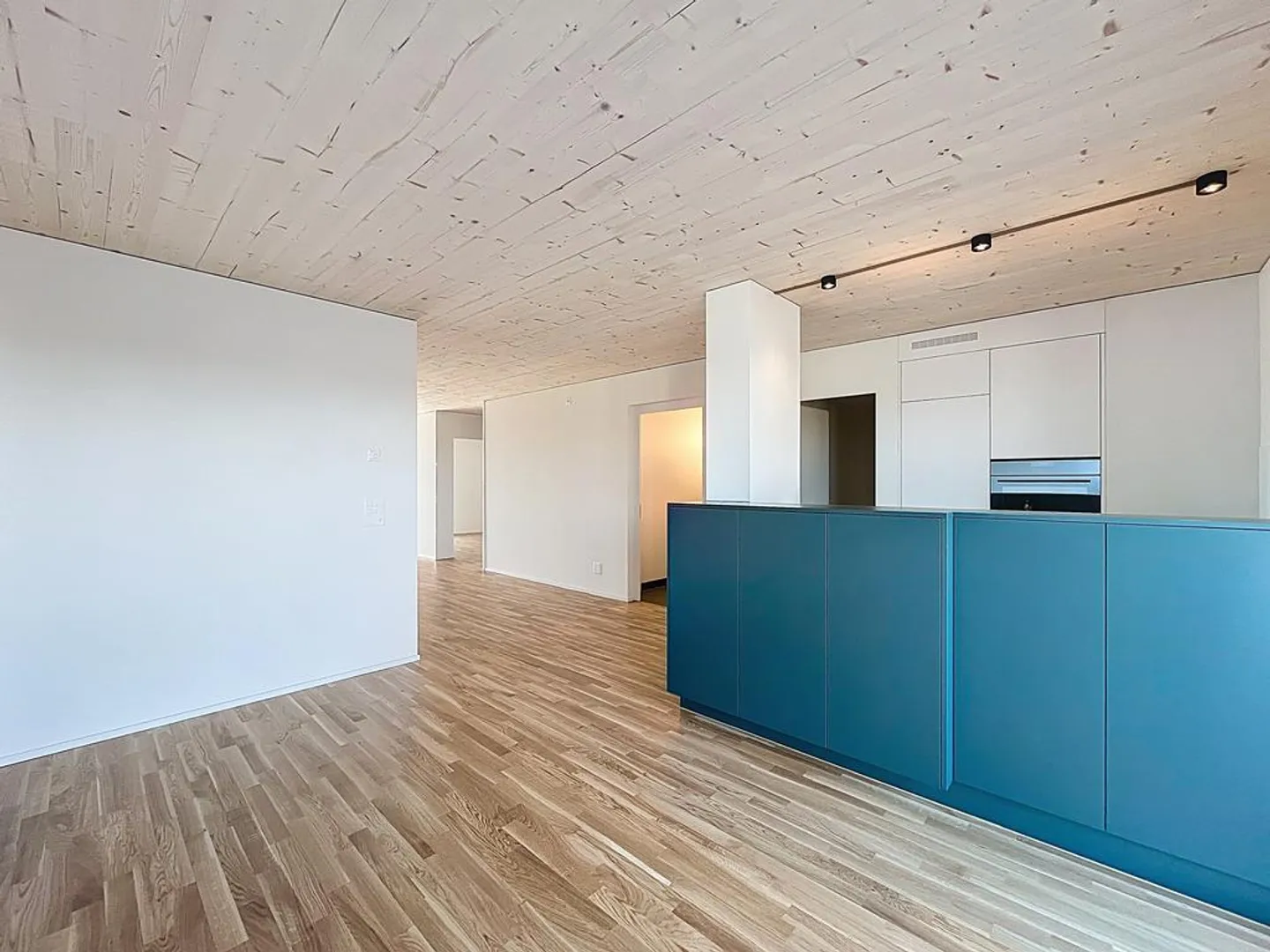 Appartement penthouse exclusif de 3,5 pièces - Première occupation dans un nouveau bâtiment - Photo 6 sur 12