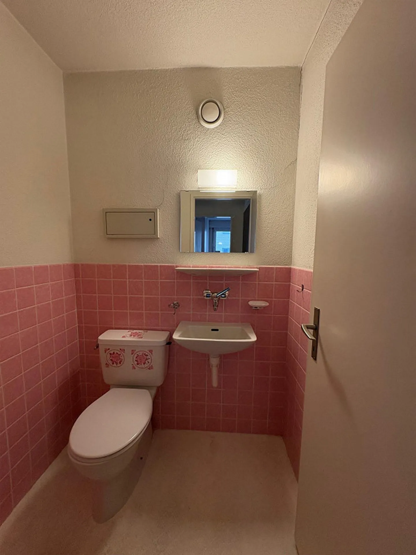 3.5 Room Apartment with Best View - Photo 10 of 10