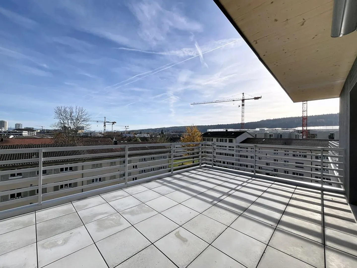 Appartement penthouse exclusif de 3,5 pièces - Première occupation dans un nouveau bâtiment - Photo 10 sur 12