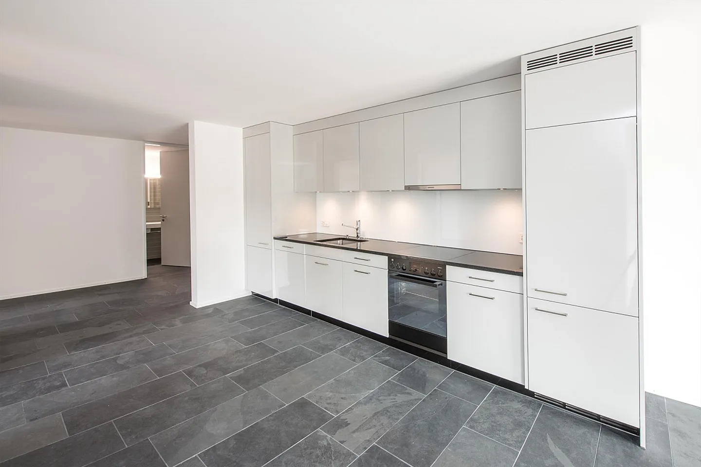 Living in the best location in Winterthur! - Photo 4 of 10