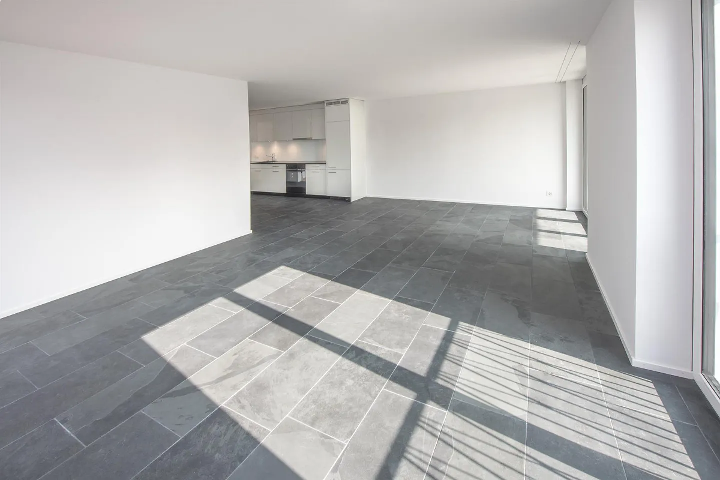 Living in the best location in Winterthur! - Photo 3 of 10