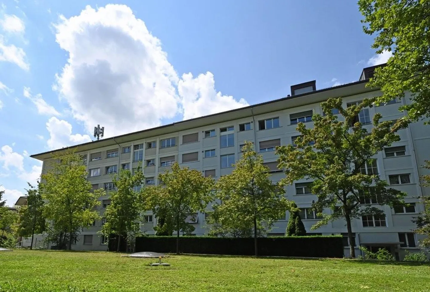 Bel appartement dans un emplacement central - Photo 1 sur 8