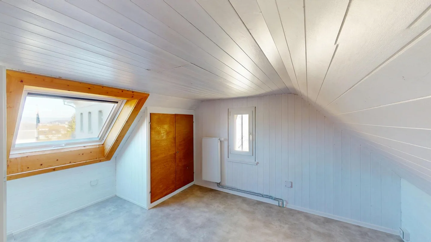 Elegant Living: Modern Meets Historical Charm 6.5 Rooms Freedom for Versatile Use - Photo 13 of 13