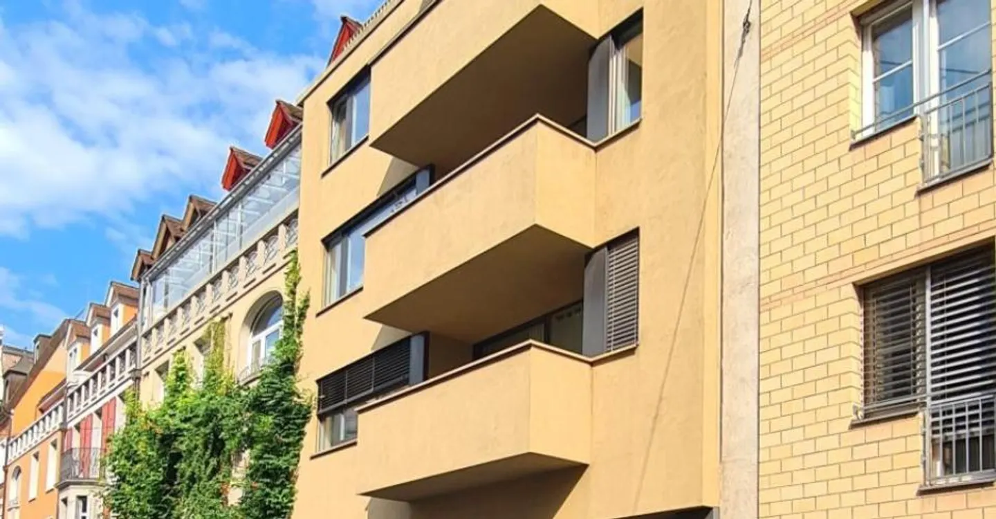 Appartement penthouse attrayant avec grande terrasse sur le toit - Photo 1 sur 8