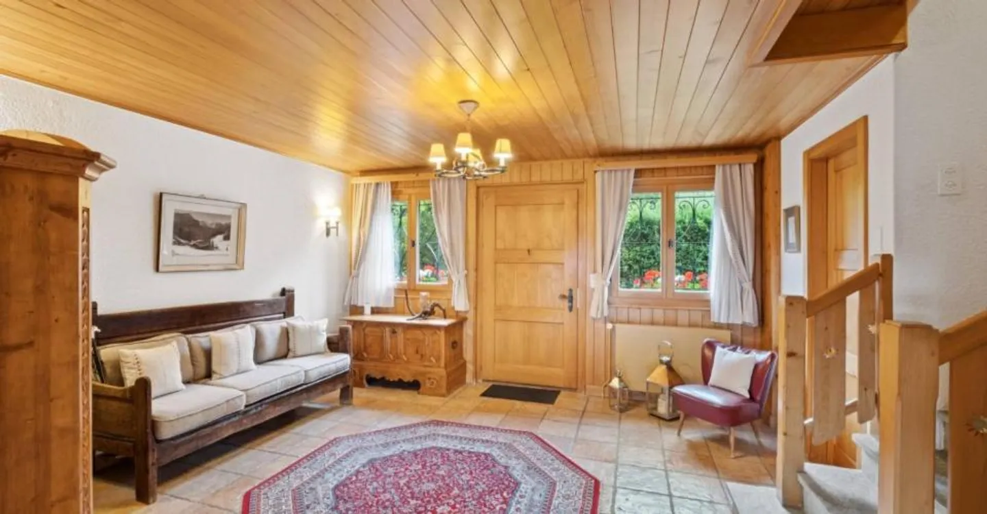 In the highly sought-after Domaine de la Forêt, vast exceptional property - Photo 2 of 13