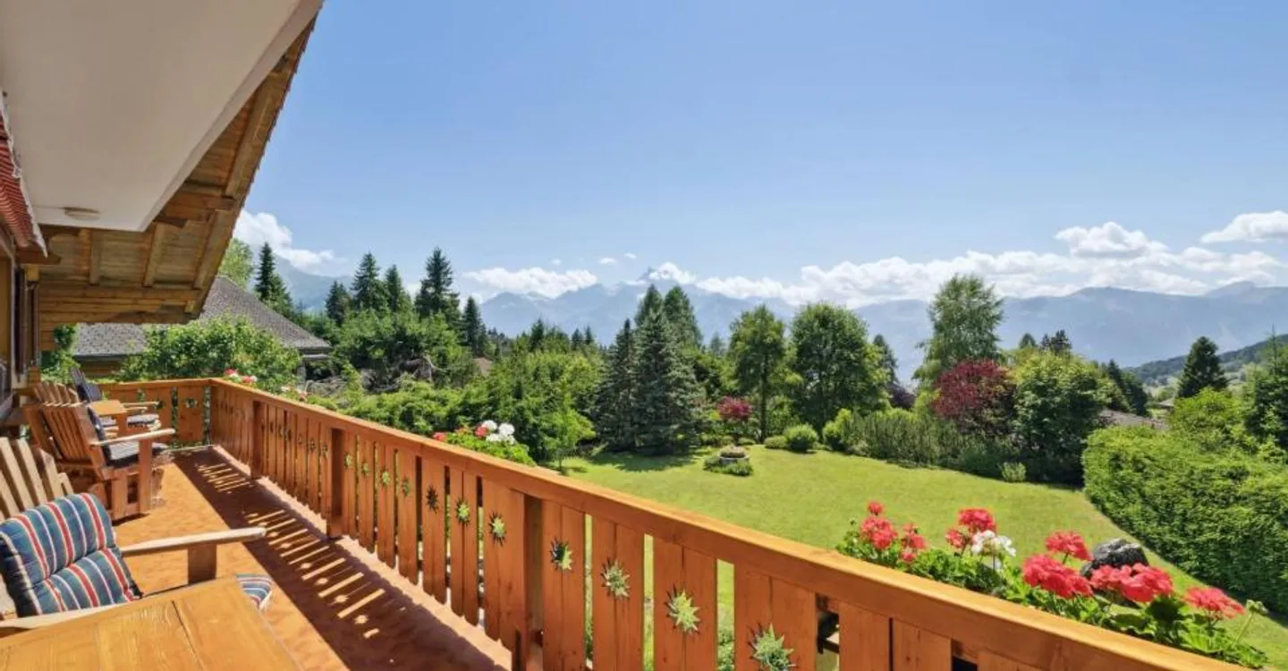 In the highly sought-after Domaine de la Forêt, vast exceptional property - Photo 4 of 13