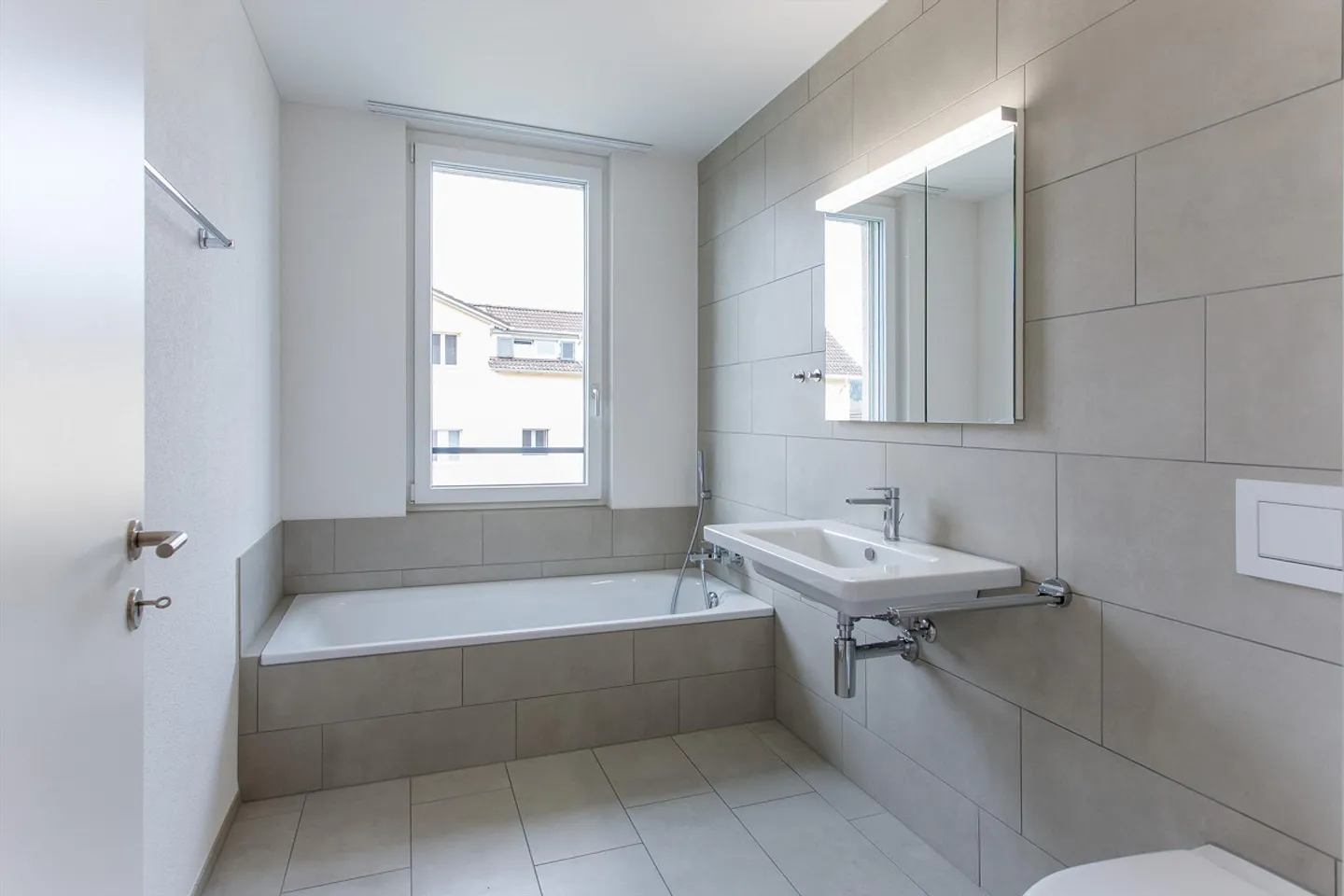 "Engelwies" - grosszügige moderne Wohnung mit allem Komfort! - Foto 5 von 10