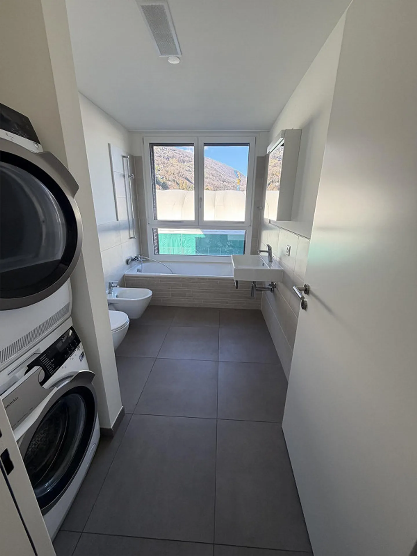 Appartamento Moderno con Vista - Foto 15 di 16