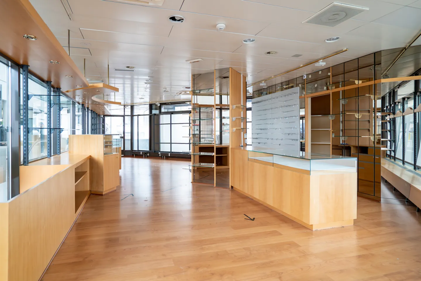 Industry - Photo 2 of 5