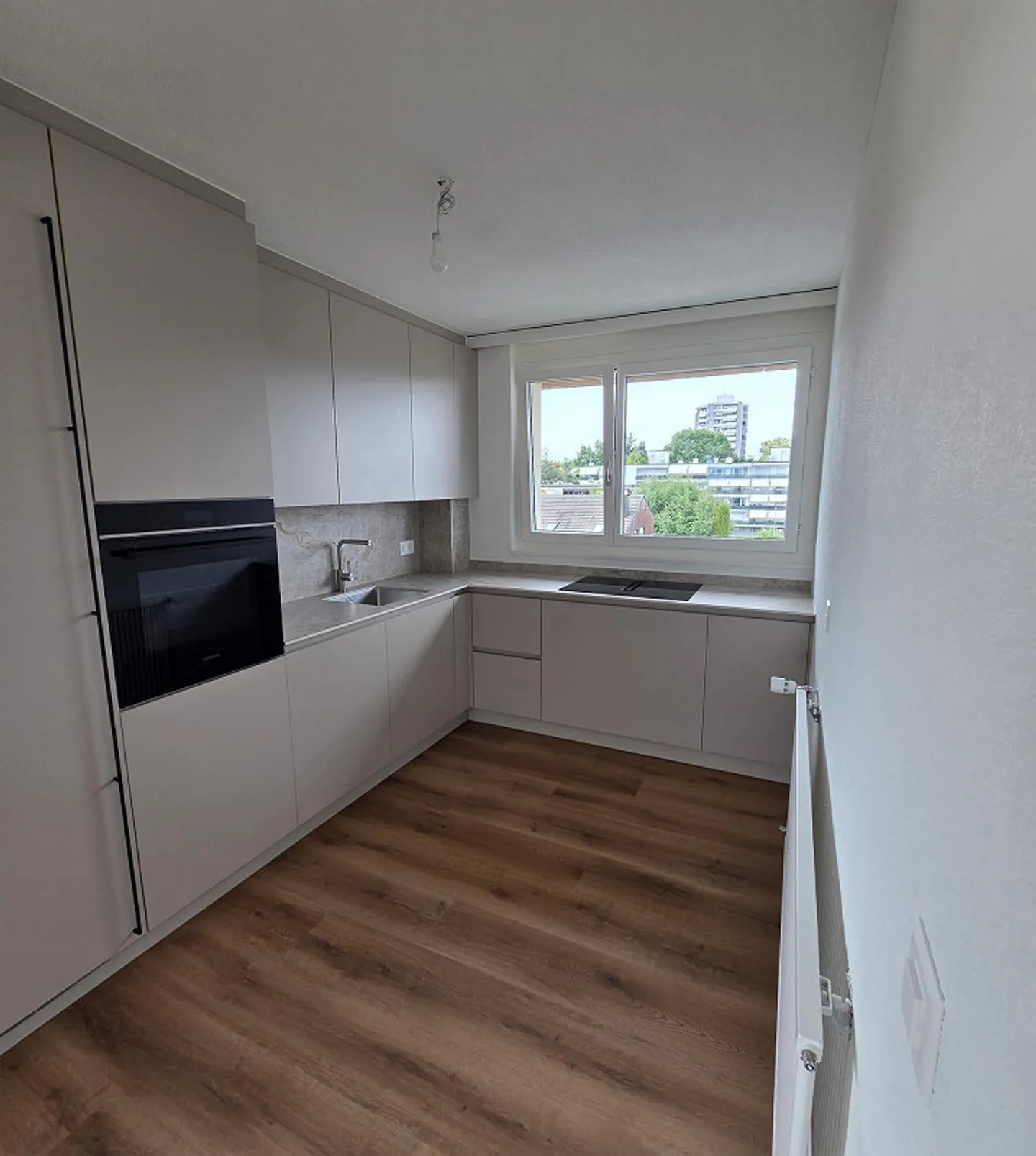 Completely renovated 3½-room apartment in Hünenberg - Photo 8 of 9