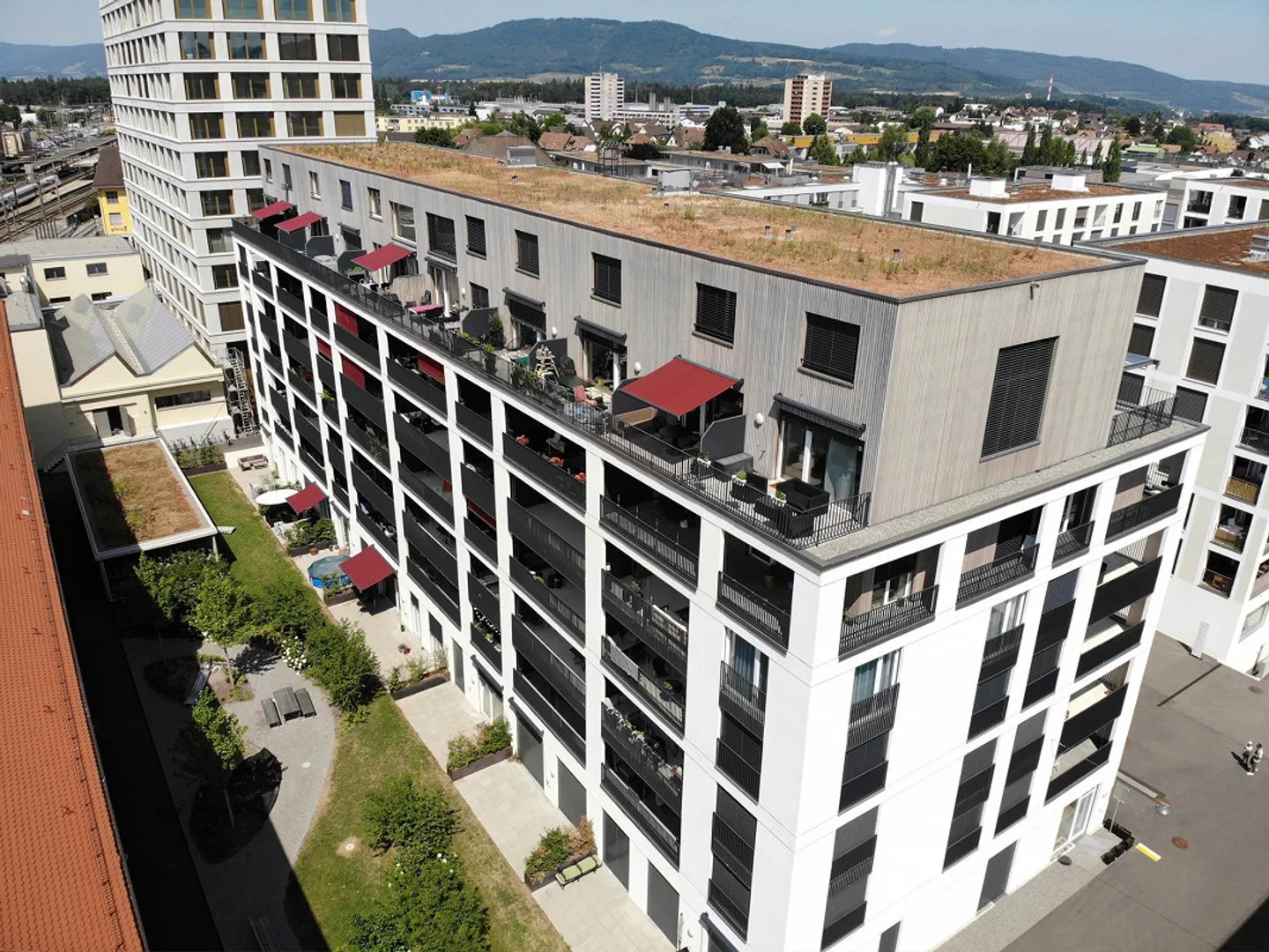 Appartement attrayant de 2,5 pièces dans le quartier durable Im Lenz - Photo 1 sur 6