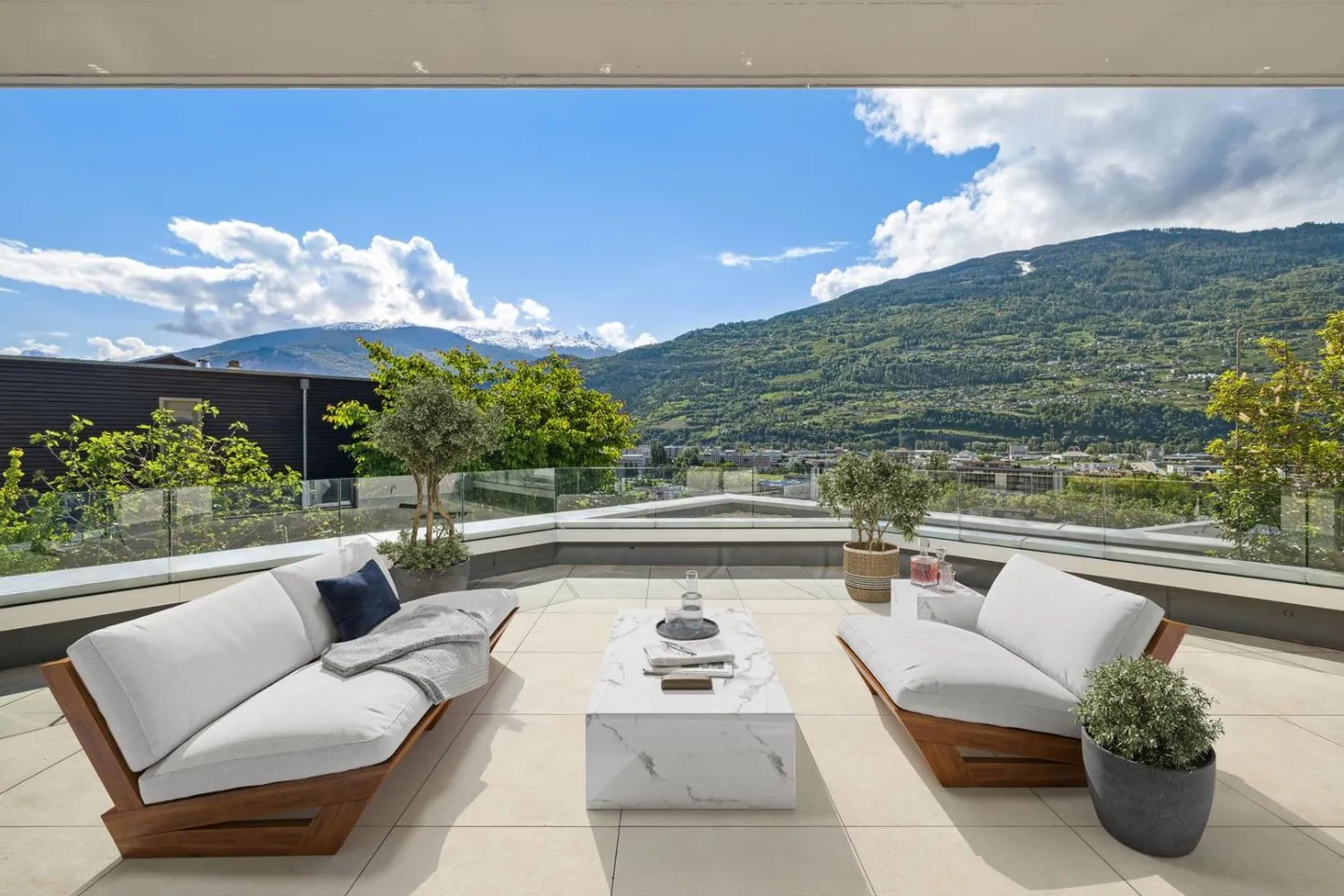 Appartement Magnifique avec Vue - Photo 1 sur 6