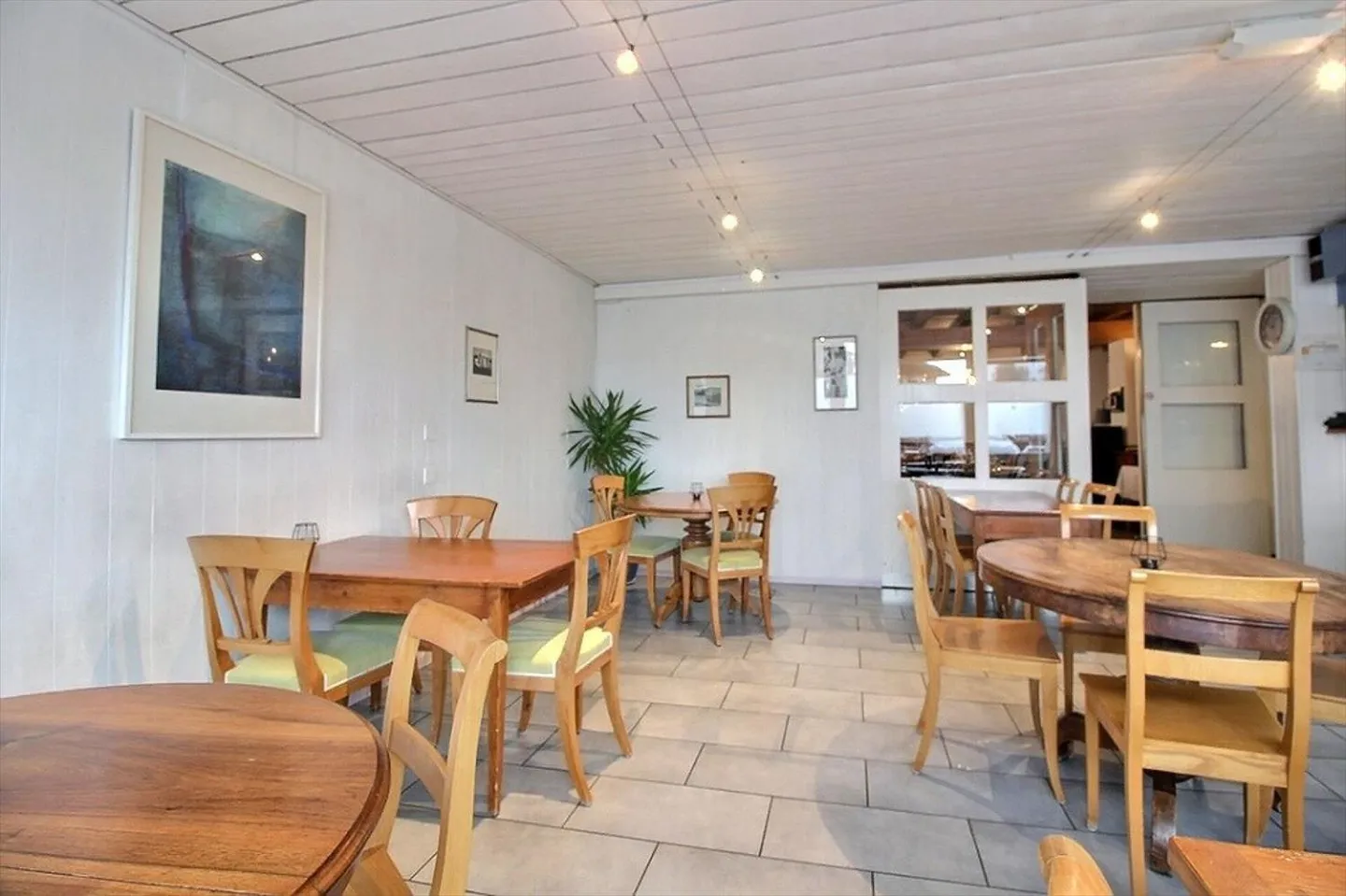 Edificio a uso misto - Foto 6 di 13