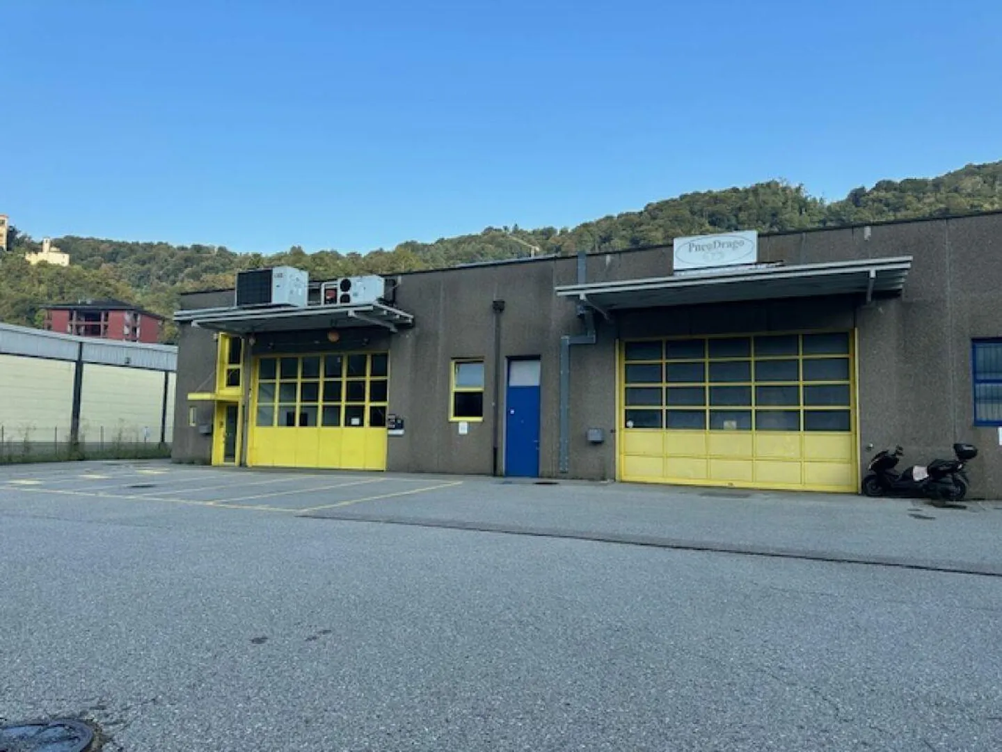 Spazi per uffici 225 - Foto 1 di 16
