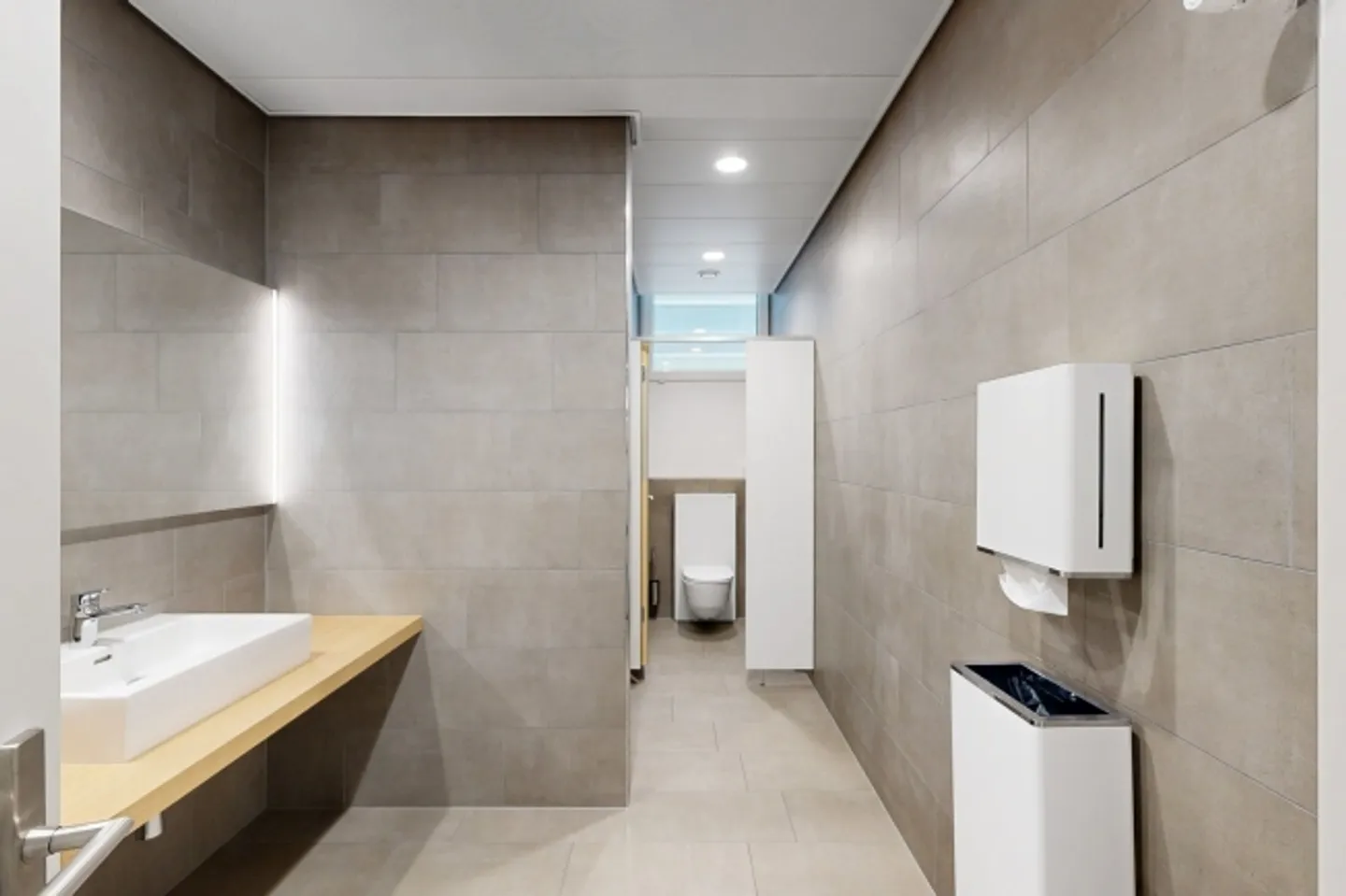 Espace pour idées - 445 m2 d'espace de bureau en état brut ou avec aménagement - Photo 10 sur 10