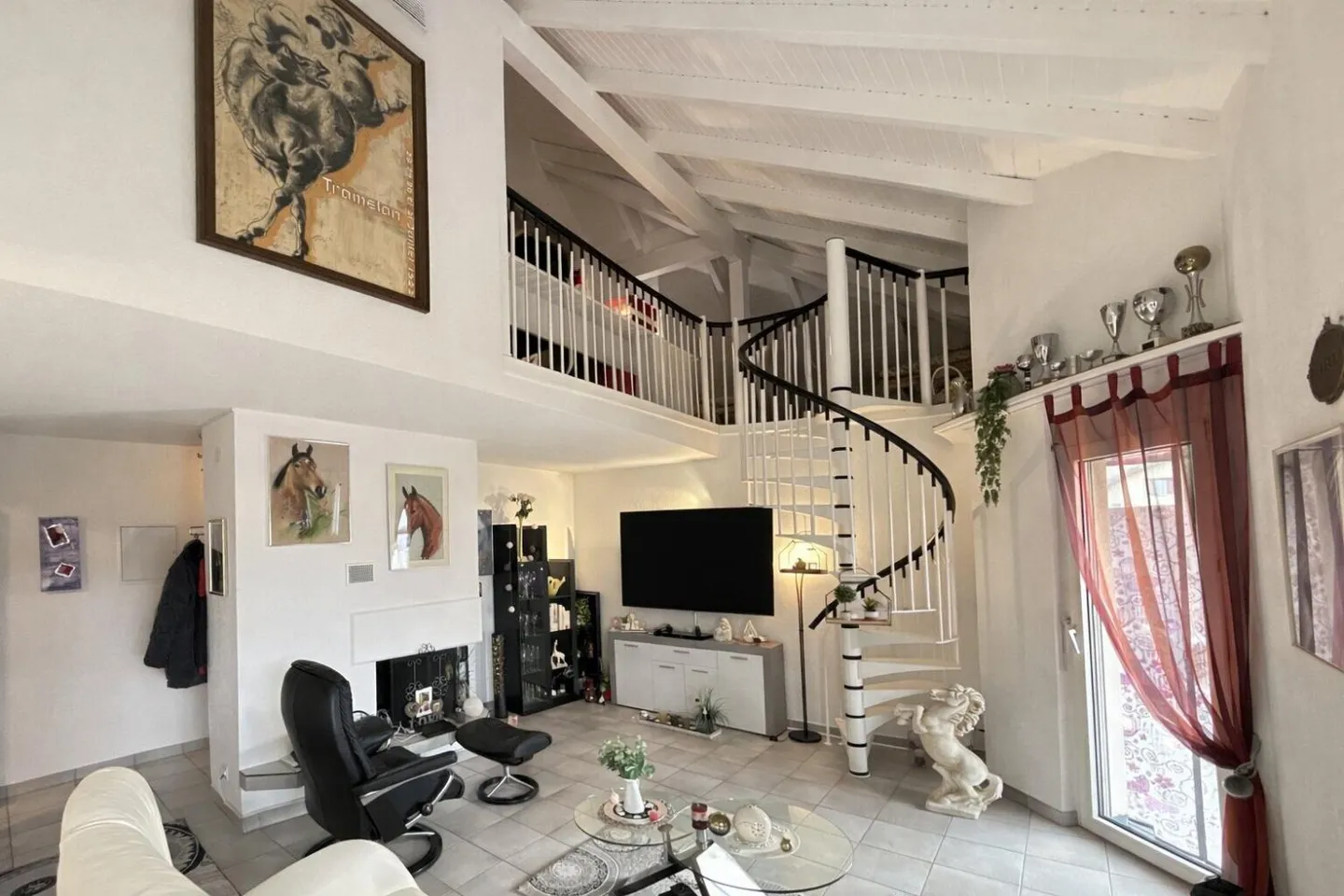 Bel Appartement dans Quartier Résidentiel - Photo 2 sur 13