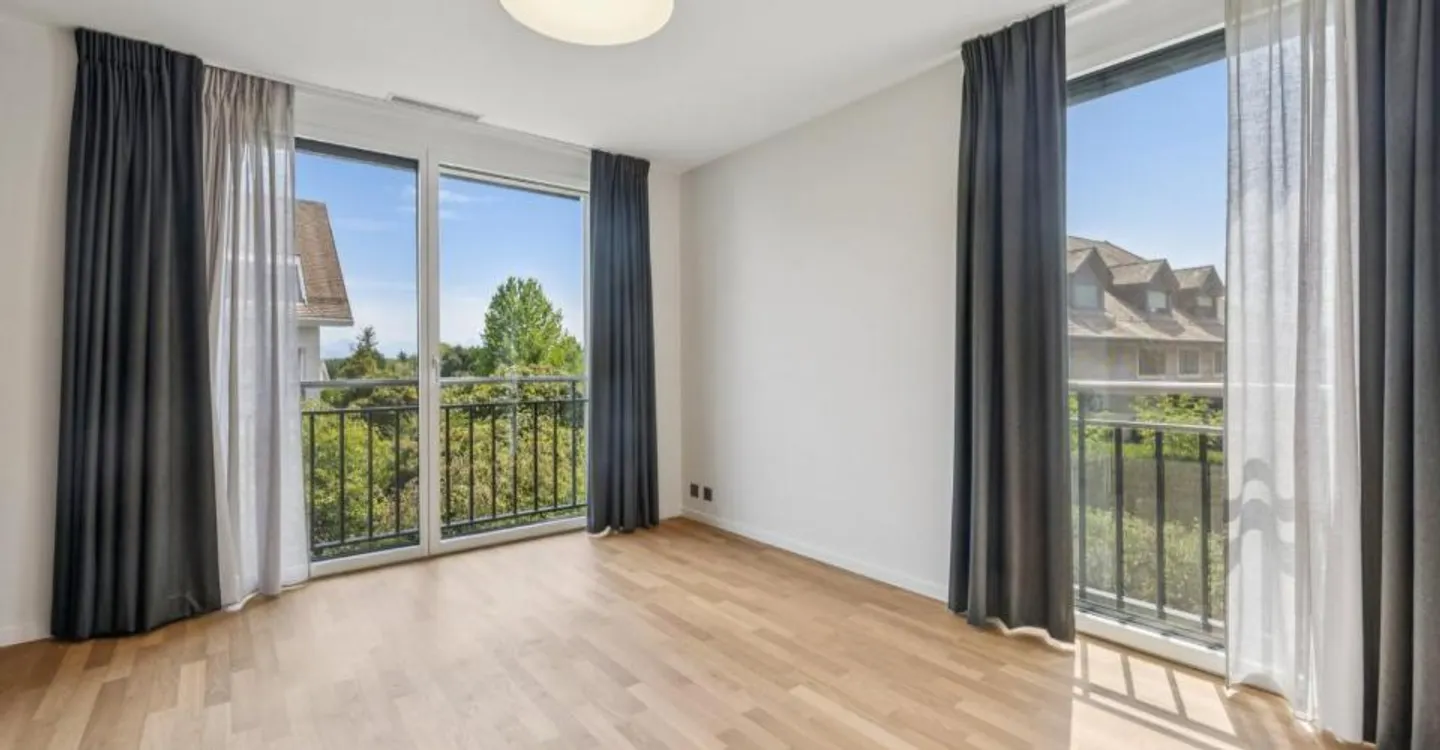ELEGANT 4.5 PIECES WITH TERRACE - Photo 9 of 10