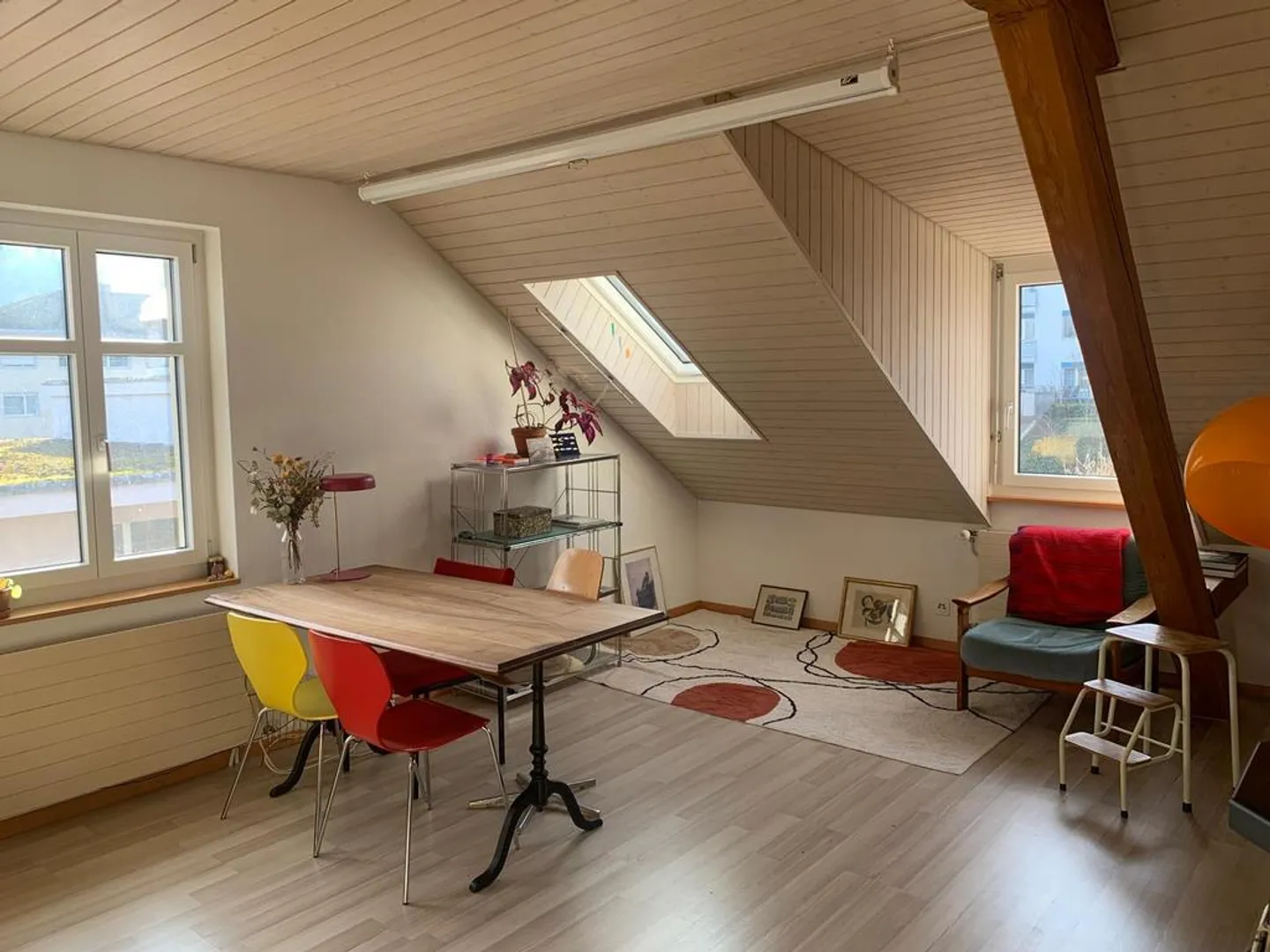 small oasis with cozy seating area - Photo 2 of 4