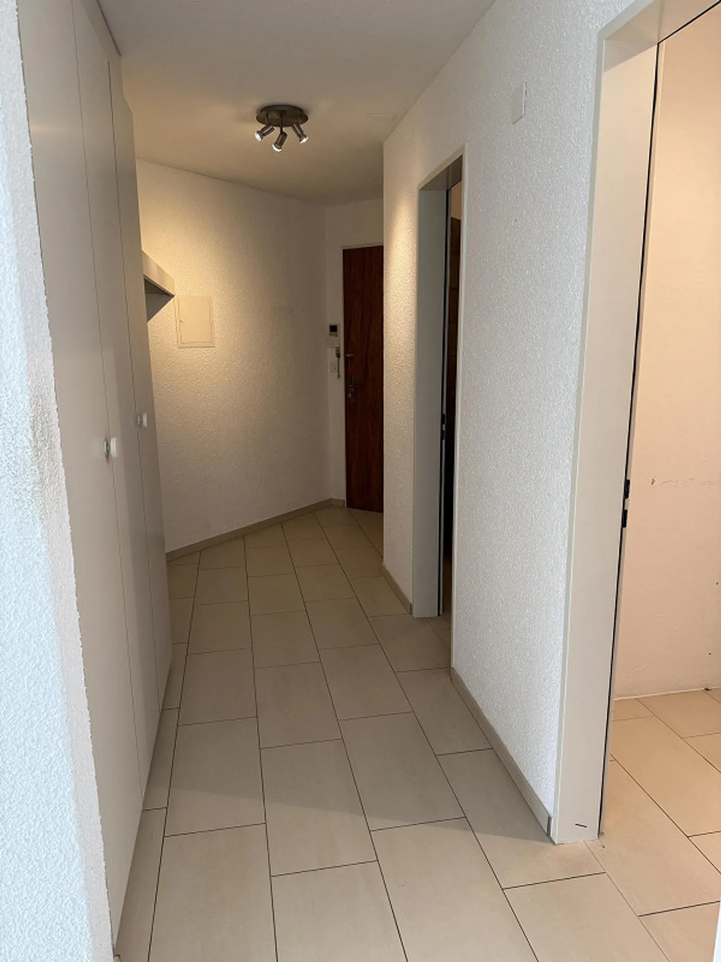 Appartamento attraente e spazioso con 3,5 stanze - Foto 10 di 17