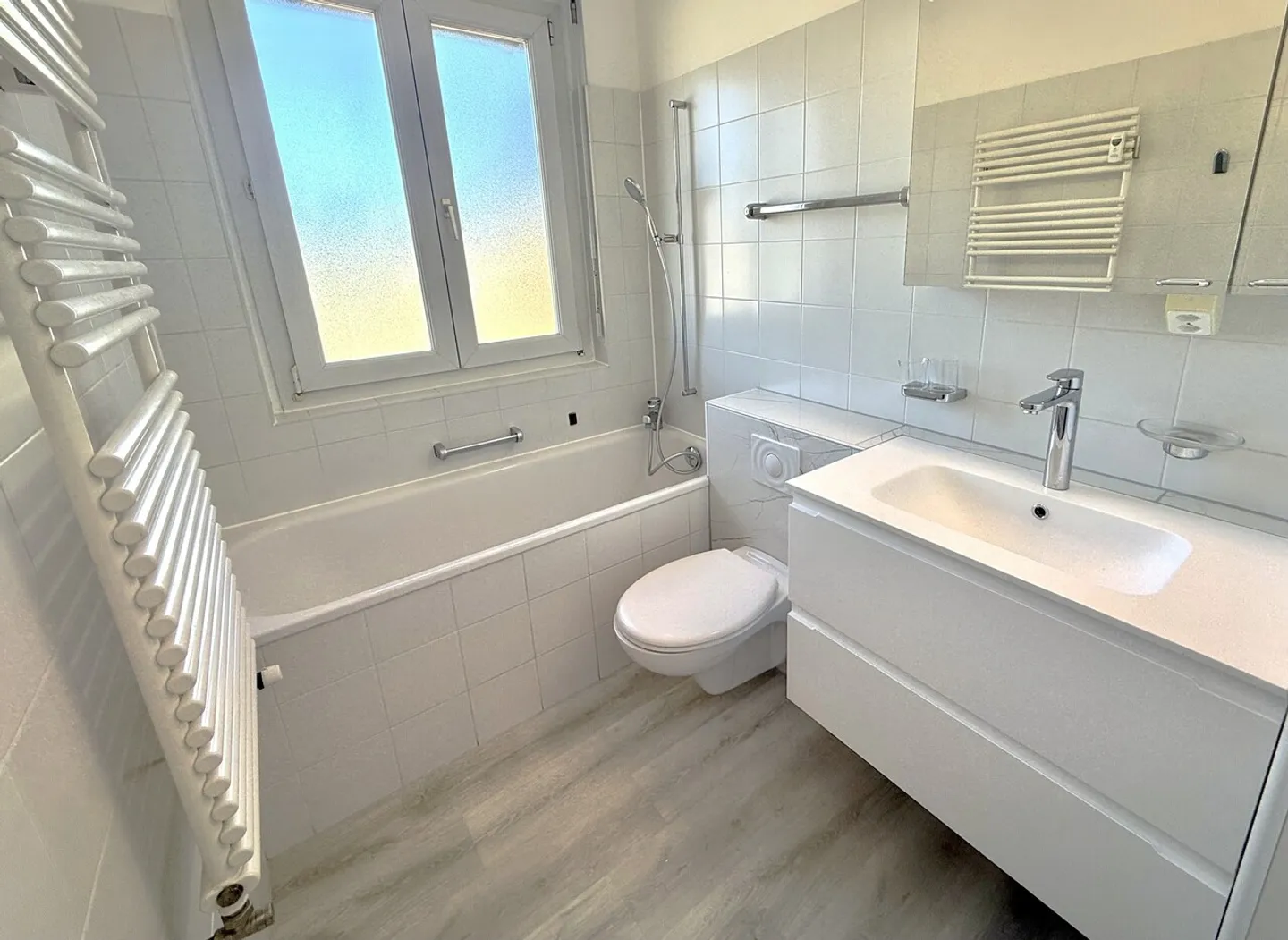 Apartment for rent - Photo 8 of 10