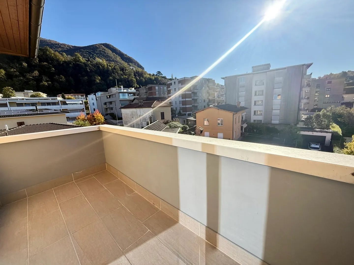 Apartment for rent - Photo 9 of 10