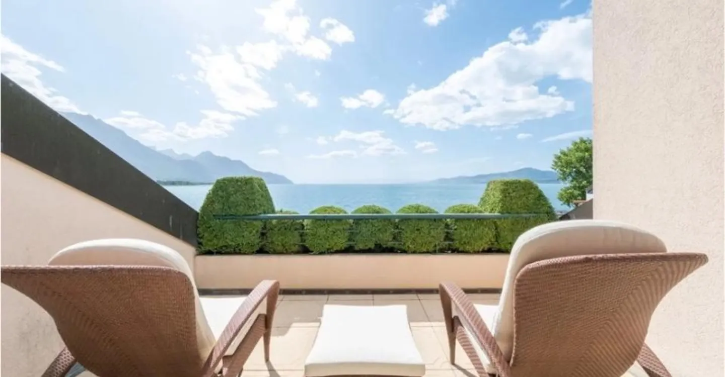 Duplex Elegante a Lago - Foto 1 di 13