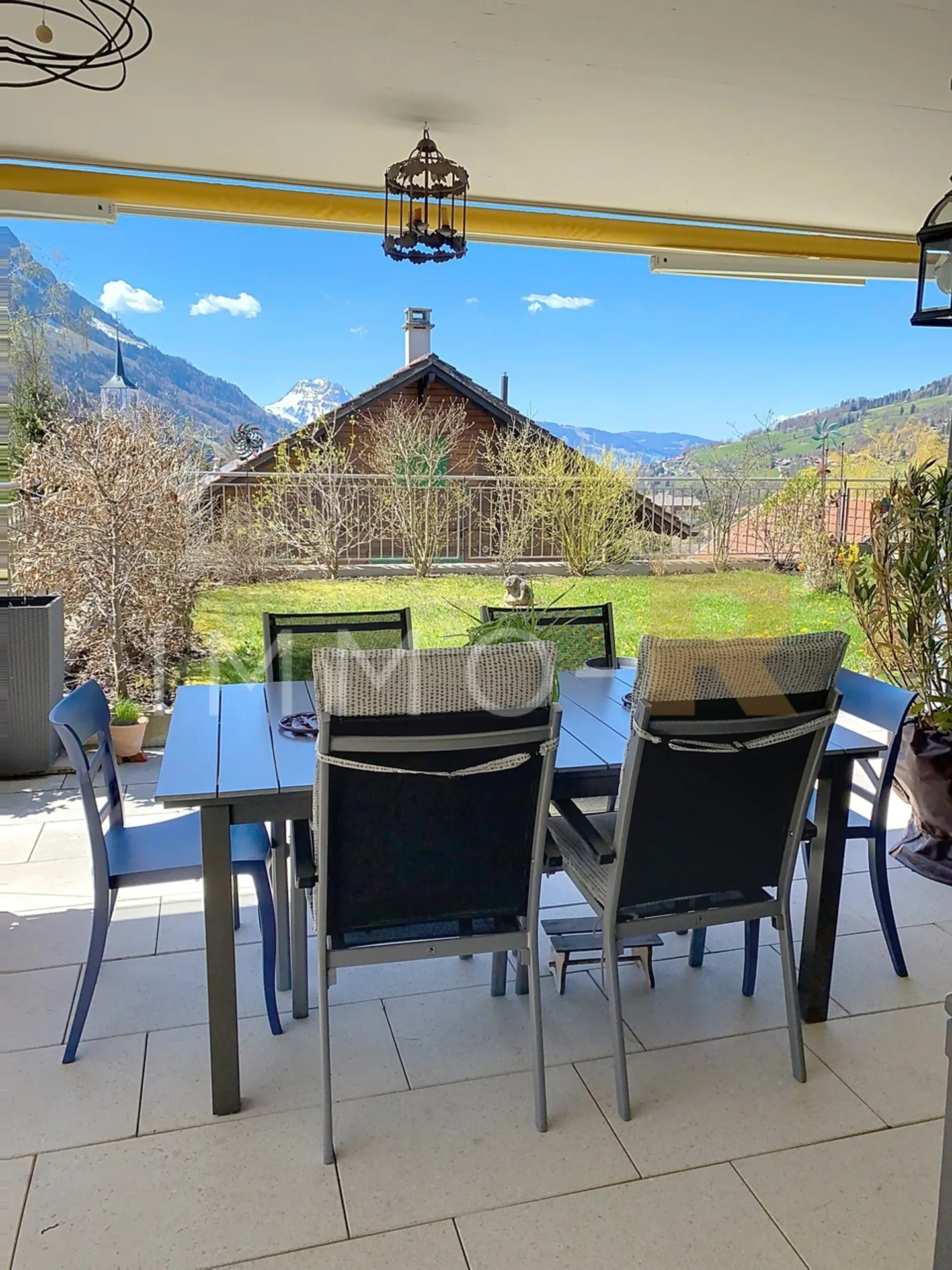 Terrassenwohnung mit Bergsicht - Foto 2 von 8