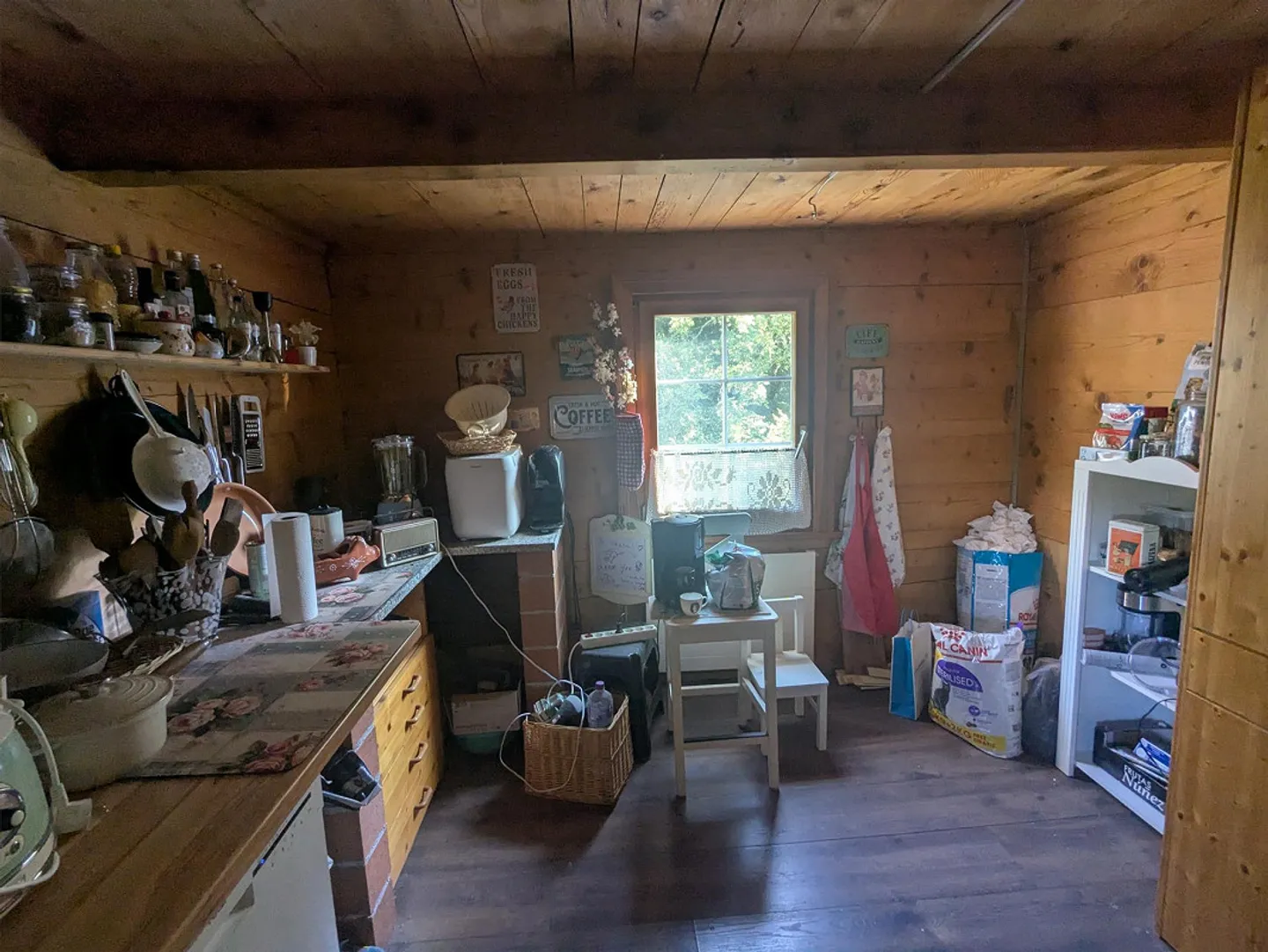House part without barn in a secluded location - Photo 8 of 17