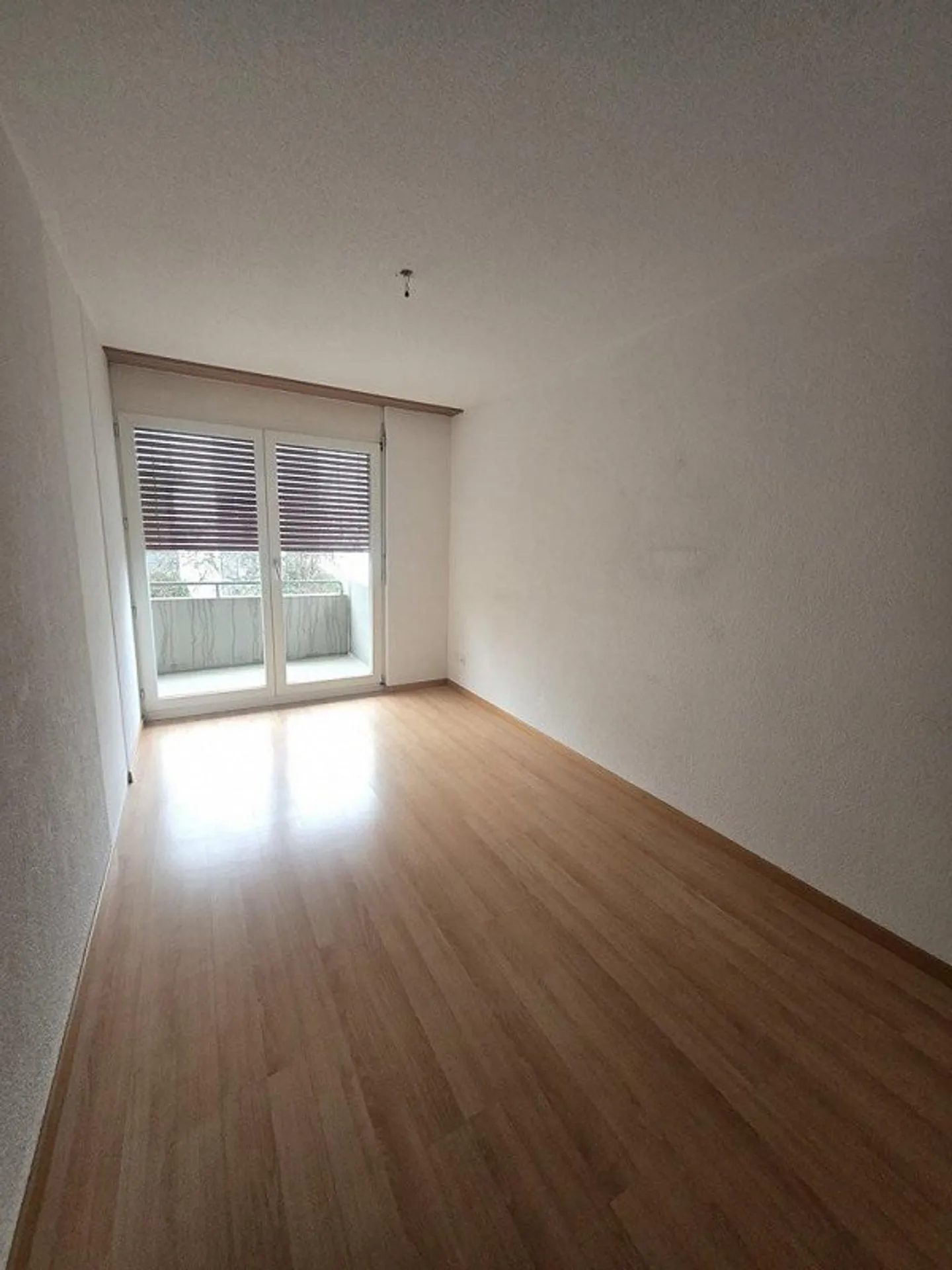 Appartamento duplex di 4.5 locali con giardino in affitto a Port - Foto 9 di 12