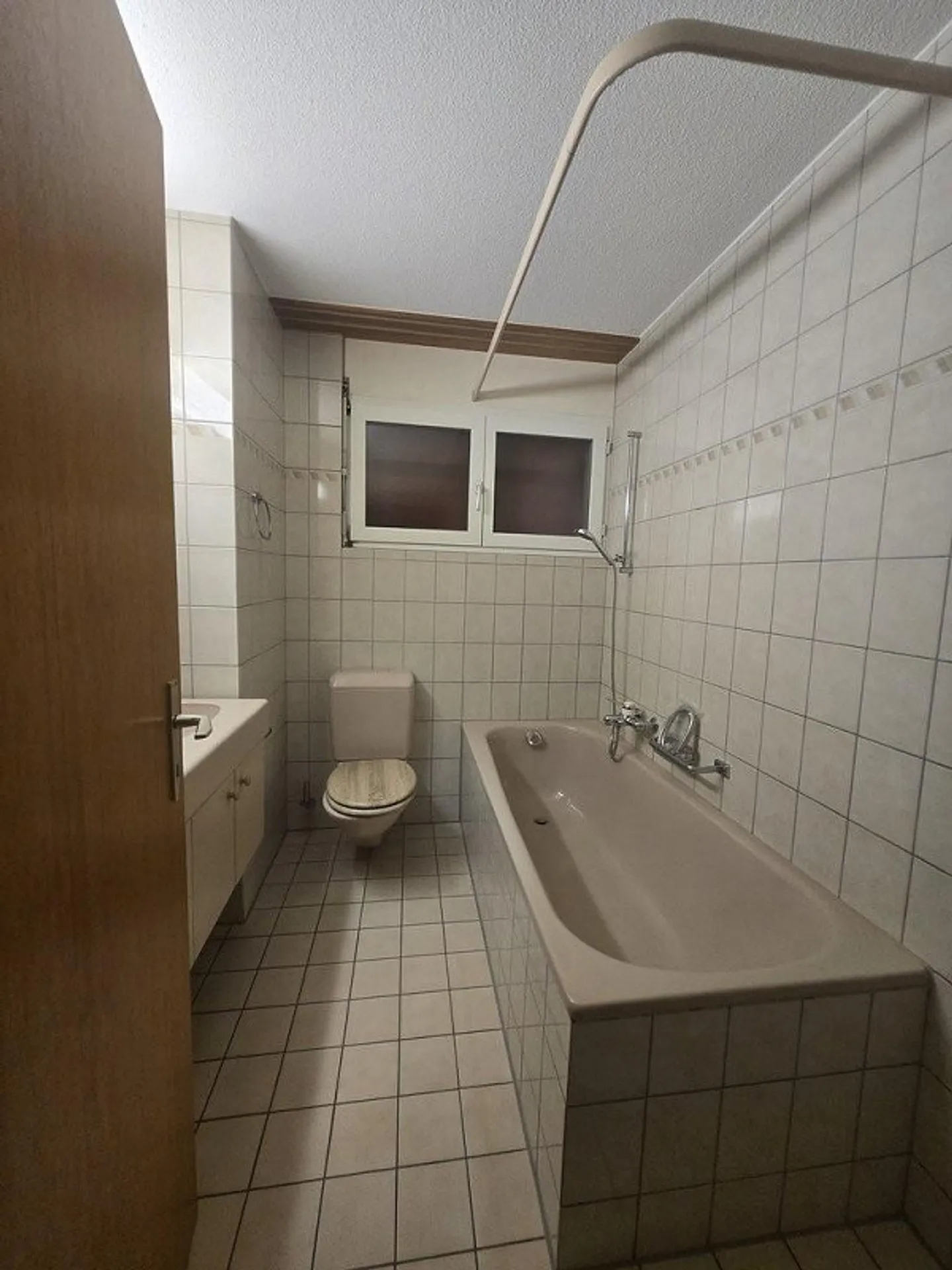 Appartamento duplex di 4.5 locali con giardino in affitto a Port - Foto 10 di 12