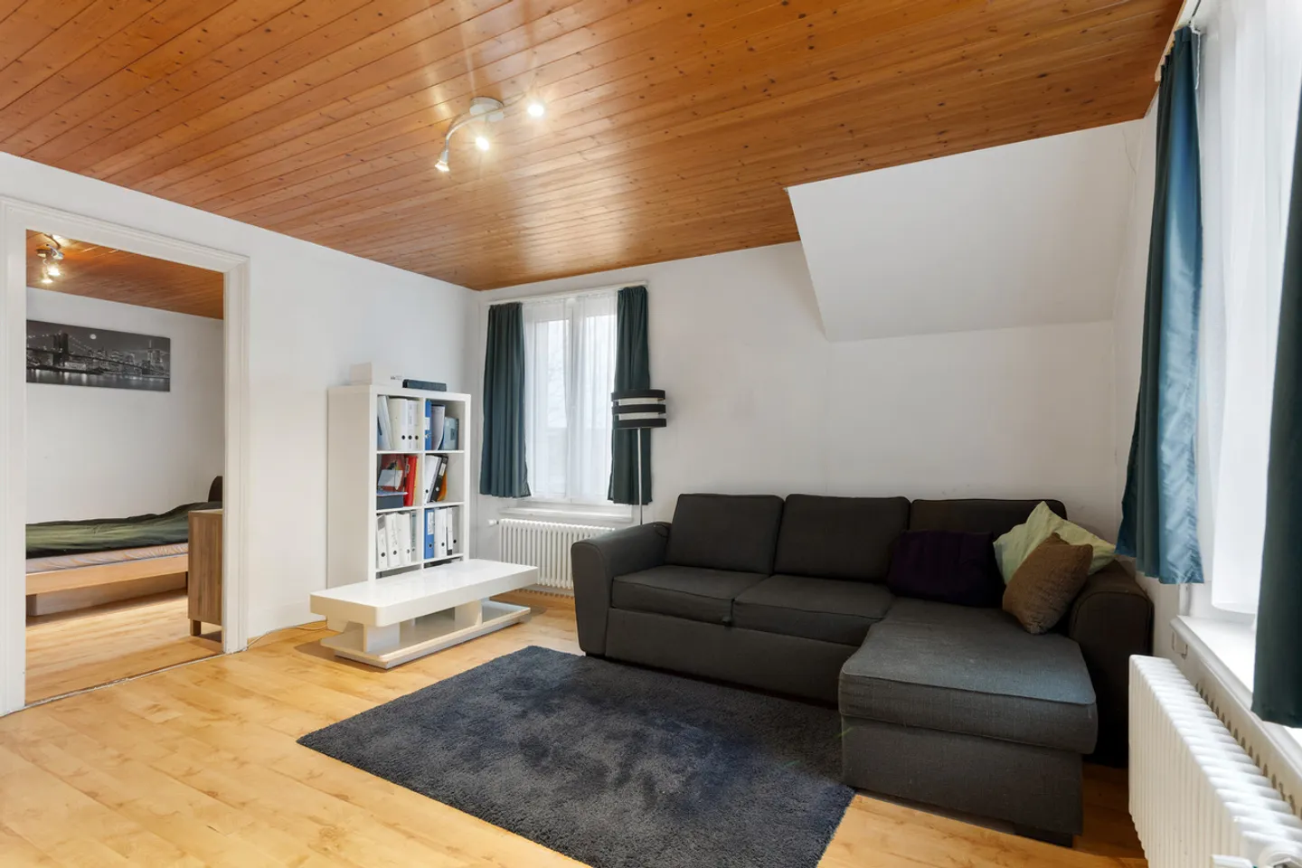 Für Handwerker: Grosses Wohnhaus mit viel Platz - Foto 2 von 8