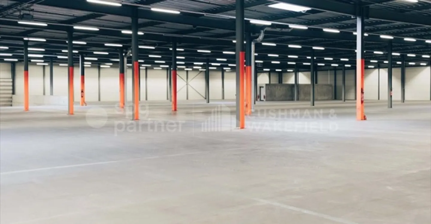 Deposit - Photo 4 of 5