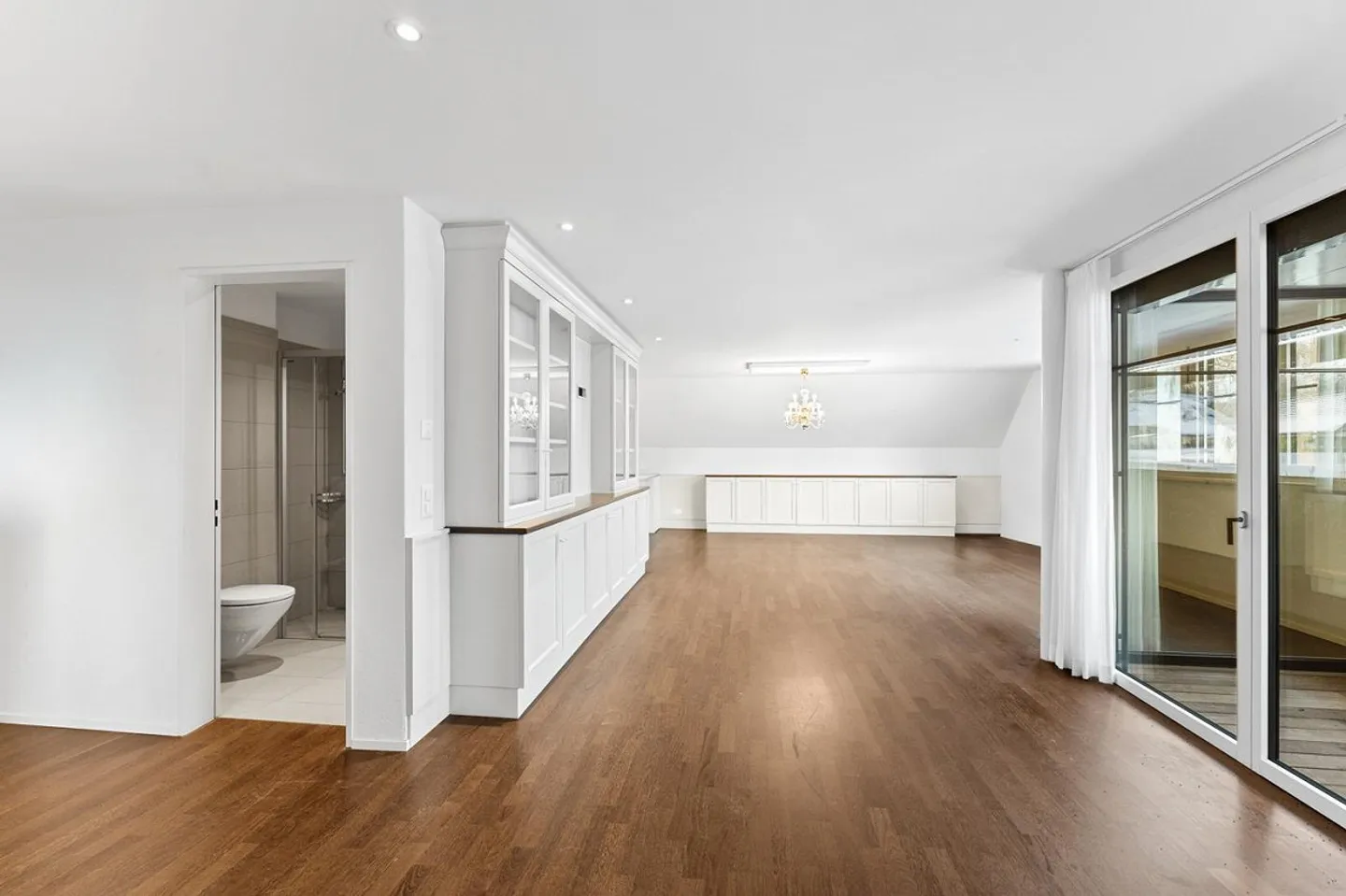 Bella appartamento di 4.5 stanze al 2° piano in un ambiente rurale - Foto 1 di 26