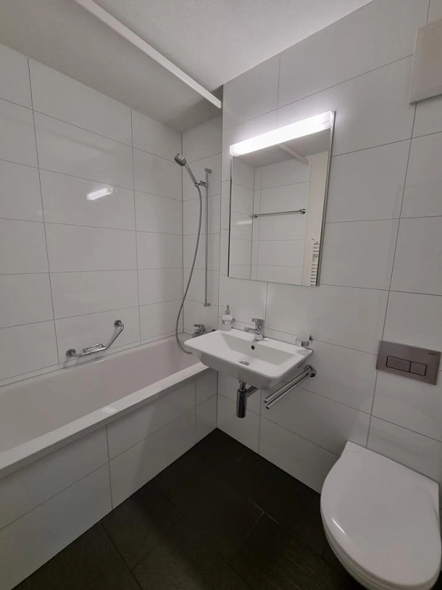 Beautiful 5.5-room apartment in Windisch for rent - Photo 8 of 10