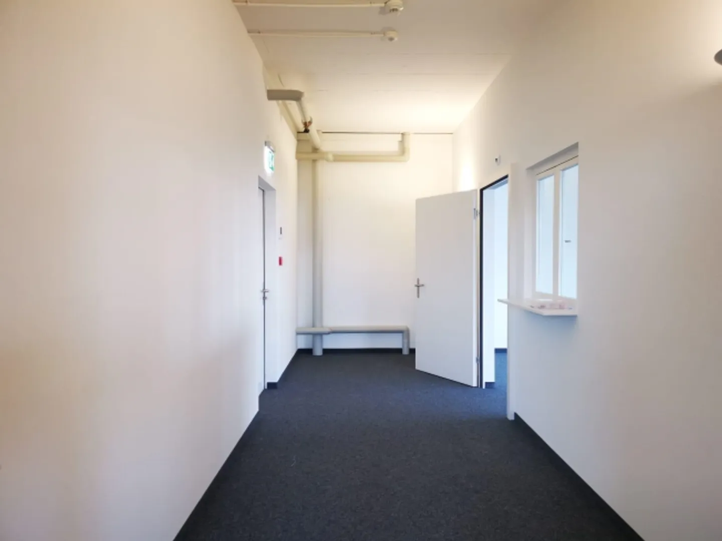 Bureau à louer - Photo 1 sur 10