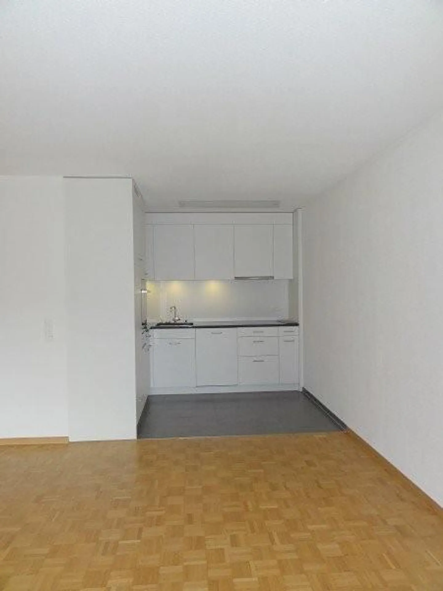 Charmante Wohnung Nähe Bahnhof - Foto 2 von 8