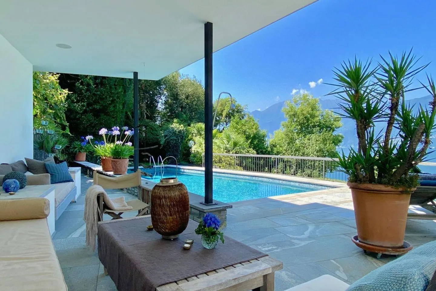 Villa exclusive avec vue panoramique sur le lac à 180° et une intimité absolue - Photo 8 sur 30