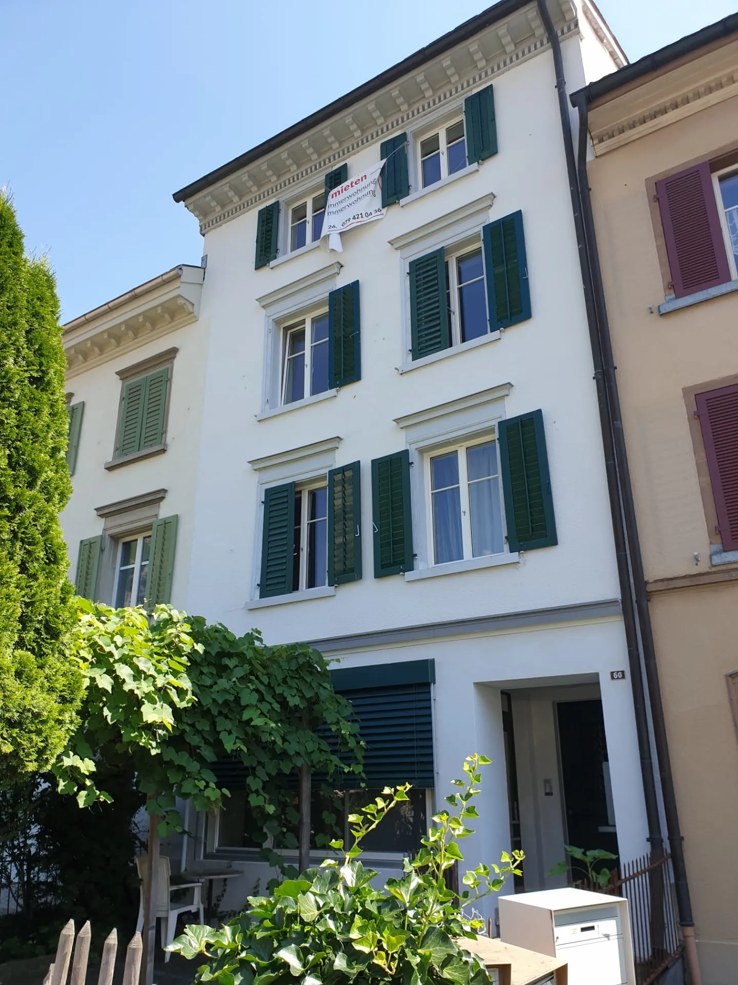 Studio an zentraler Lage in Glarus zu vermieten - Photo 1 sur 4