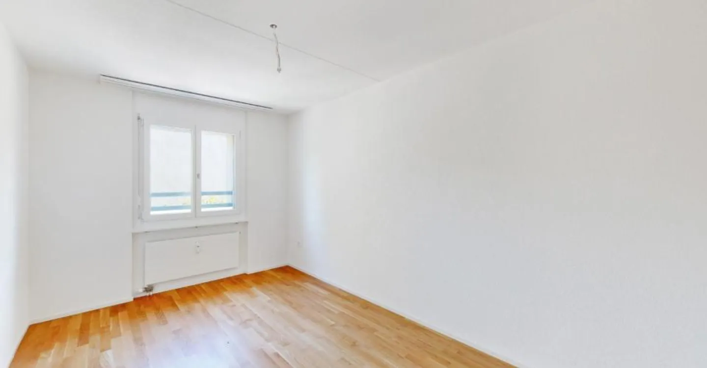 Dans un quartier résidentiel beau et adapté aux enfants - limité jusqu'au 30.06.2027 - Photo 3 sur 5