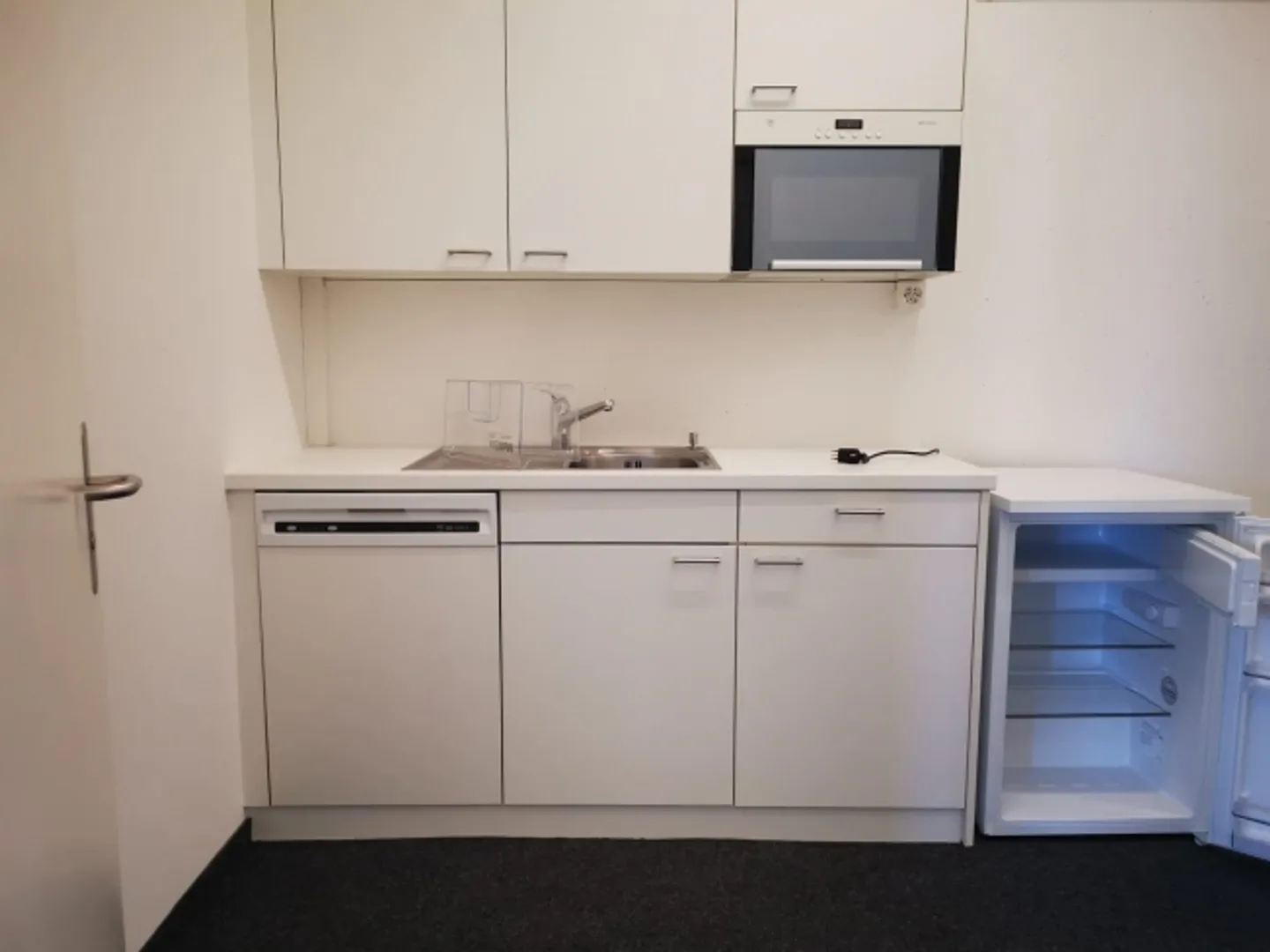 Bureau à louer - Photo 8 sur 10