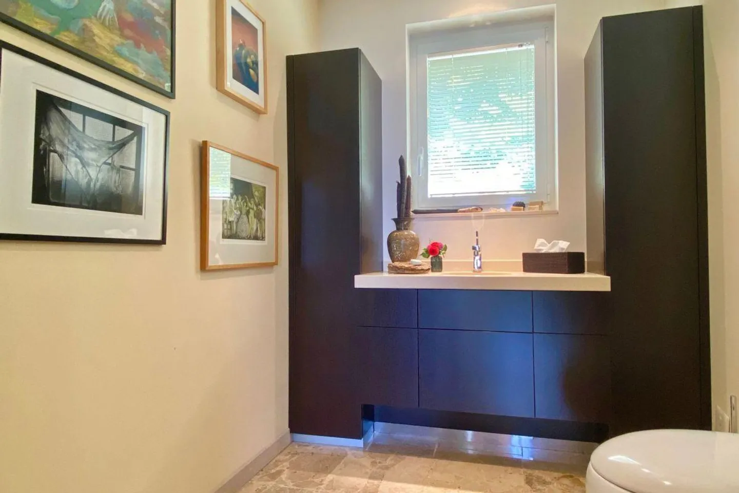 Villa exclusive avec vue panoramique sur le lac à 180° et une intimité absolue - Photo 26 sur 30