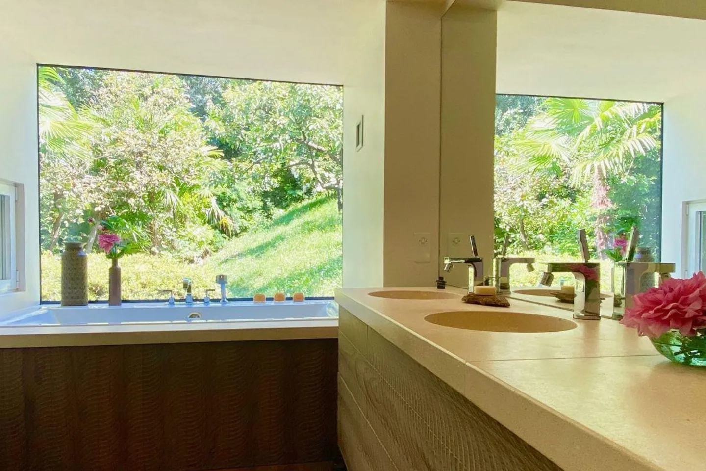 Villa exclusive avec vue panoramique sur le lac à 180° et une intimité absolue - Photo 29 sur 30