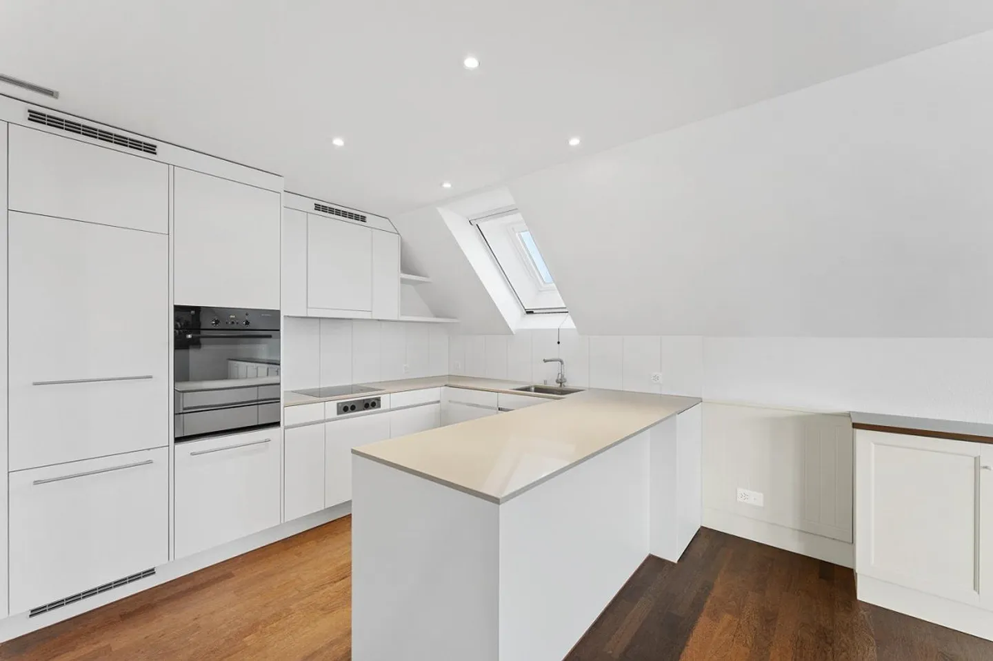 Bella appartamento di 4.5 stanze al 2° piano in un ambiente rurale - Foto 14 di 26