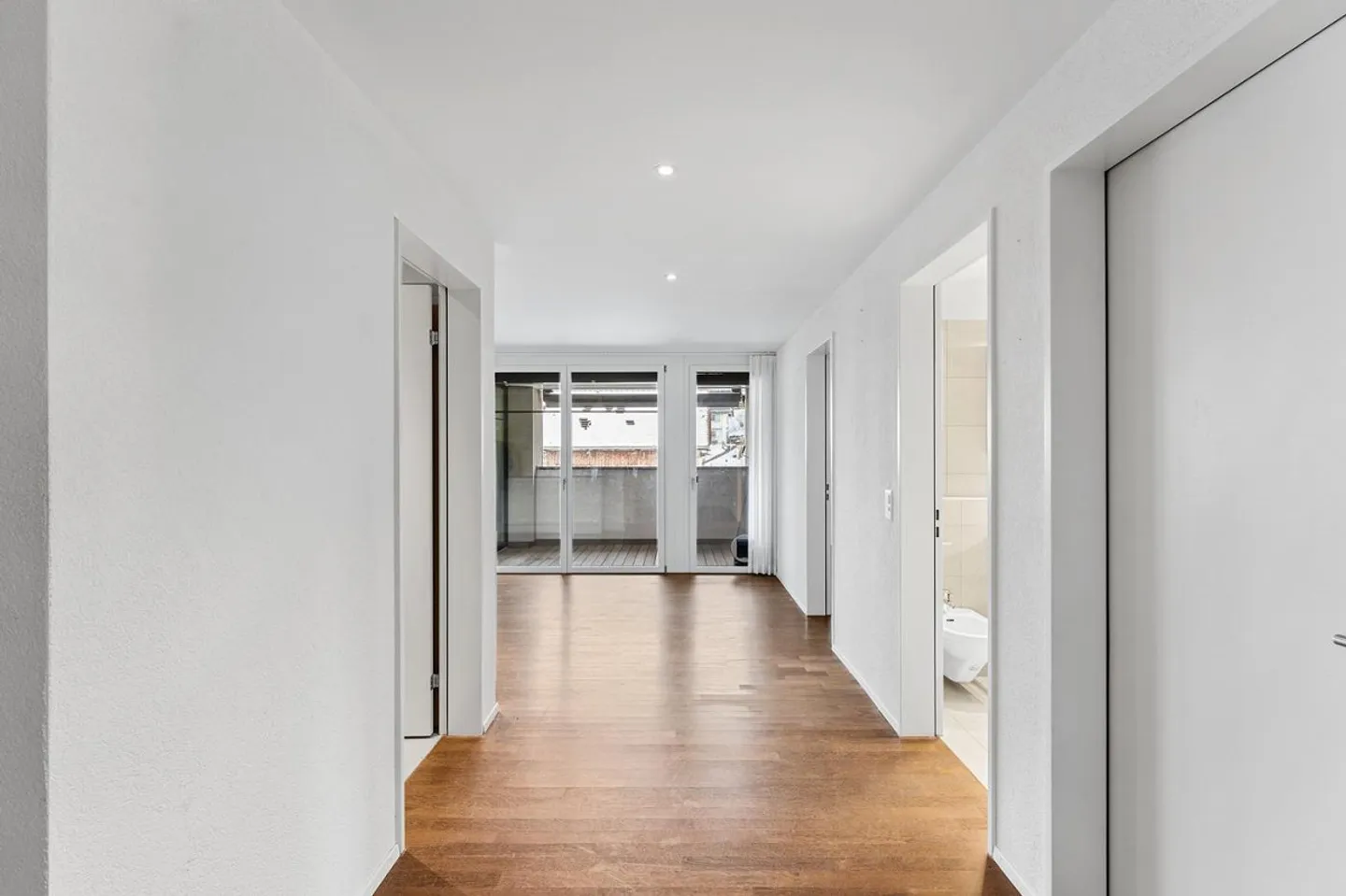 Bella appartamento di 4.5 stanze al 2° piano in un ambiente rurale - Foto 16 di 26