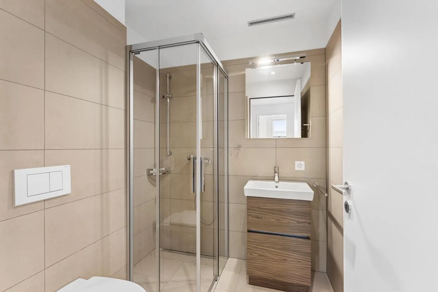 Bella appartamento di 4.5 stanze al 2° piano in un ambiente rurale - Foto 17 di 26