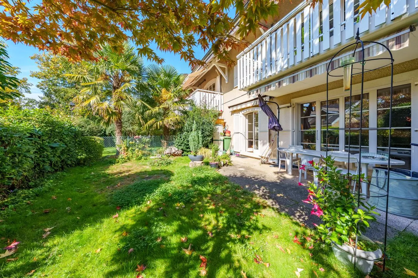 In esclusiva: Luminoso appartamento familiare di 5 locali con giardino - Foto 1 di 13