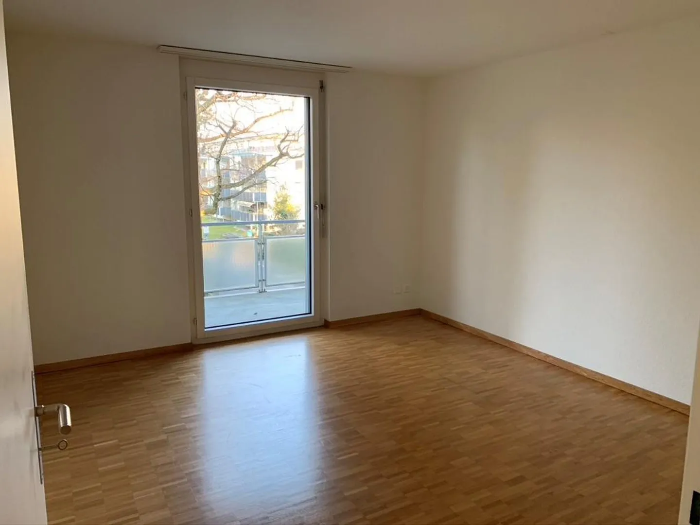 CENTRAL | QUIET | SUNNY - Photo 3 of 7