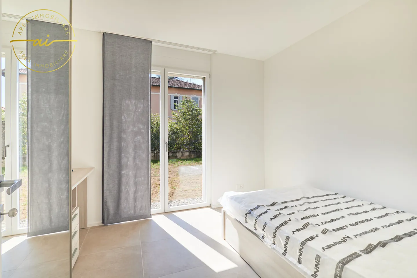 4,5-ZIMMER-PENTHOUSE MIT DACHGARTEN IN BALERNA ZU VERMIETEN - Foto 11 von 11